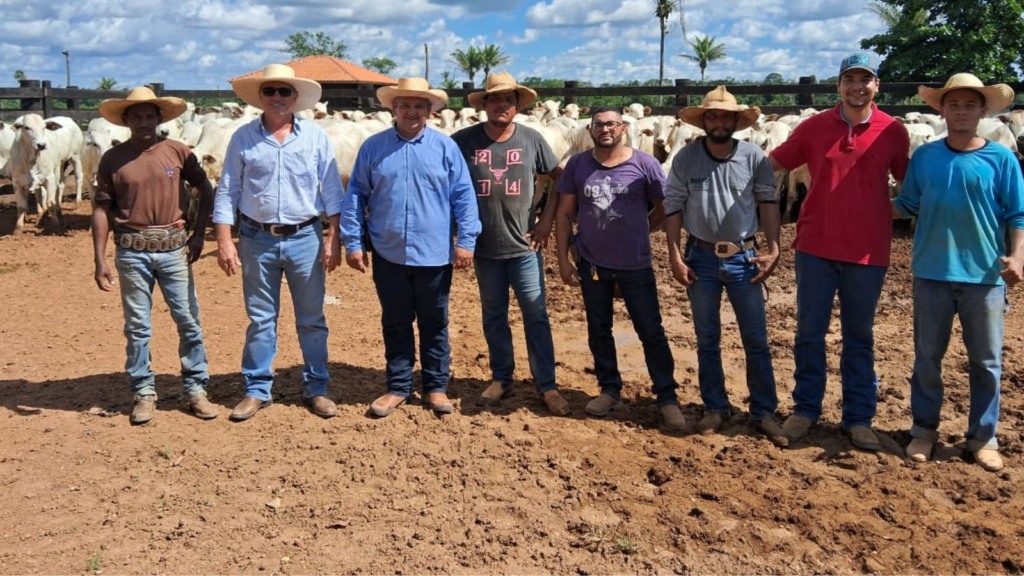Equipe da Fazenda Kabala, localizada no município de Alta Floresta (MT). Foto: Divulgação