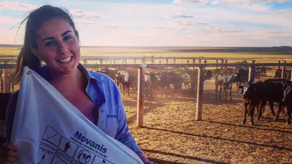 Marina assume a frente do bem-estar animal e de processos a campo. Foto: Acervo Pessoal